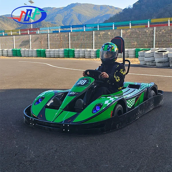 Hvordan vælger man mellem en brændstof gokart og en voksen elektrisk gokart?