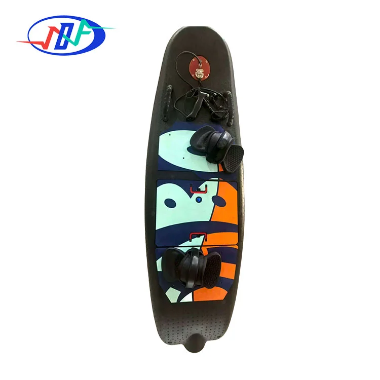 Letvægt elektrisk surfbræt